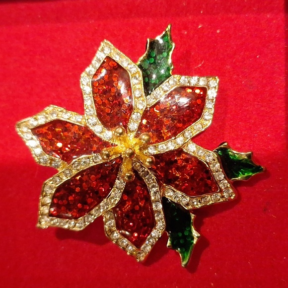 Christmas Brooch Poinsettia Red Green Gold Rhinestone Marked TC 2in. - Picture 2 of 5